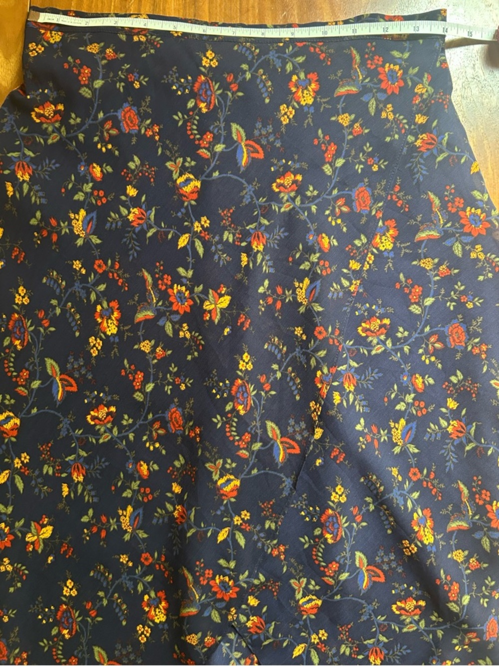 Madewell Faux Wrap Skirt in Climbing Vine | size 6 - Picture 5 of 11